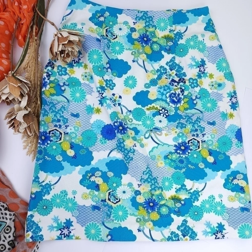 Braetan Blue White Floral Skirt Sz 6 - Picture 9 of 10